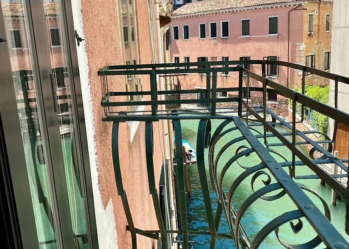 Corte Formenta - Canal View * Venetië